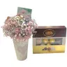 Радужная гипсофила и конфеты Ferrero Rocher